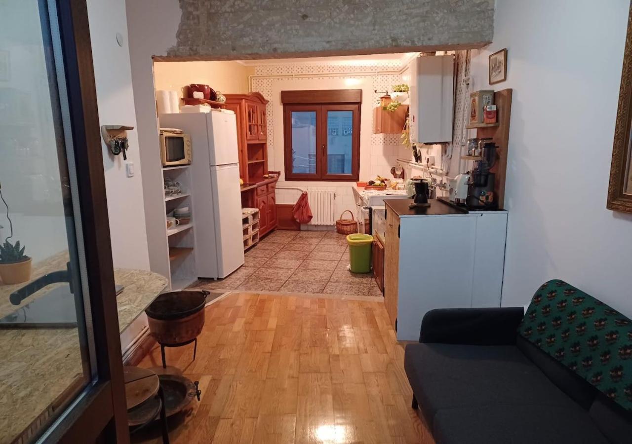 Habitaciones En El Atico De Tona Mirando A La Bahia De Santender Kültér fotó